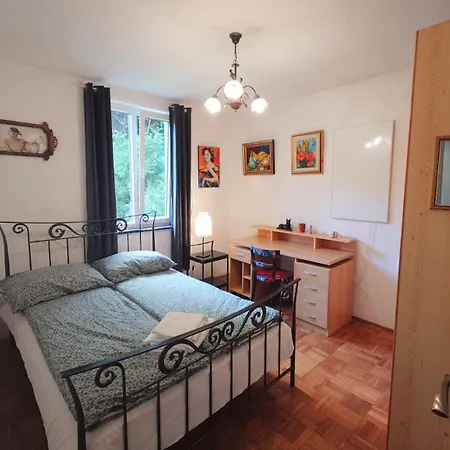 Art House Tufi Apartment *