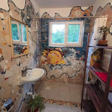 Apartament Art House Tufi