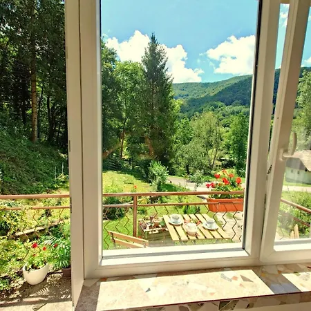 Art House Tufi Bistrica ob Sotli