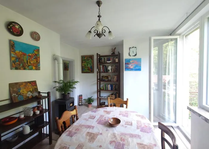 Appartement Art House Tufi